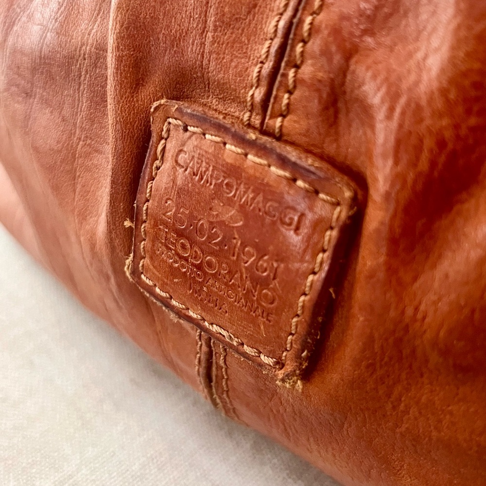 Campomaggi Leather Hand Bag - Picture 4 of 16